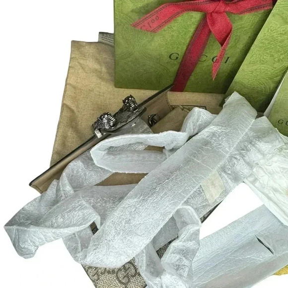 Gucci Dionysus perfect Christmas present GG Mini Crossbody Supreme Super Mini. - Picture 3 of 16